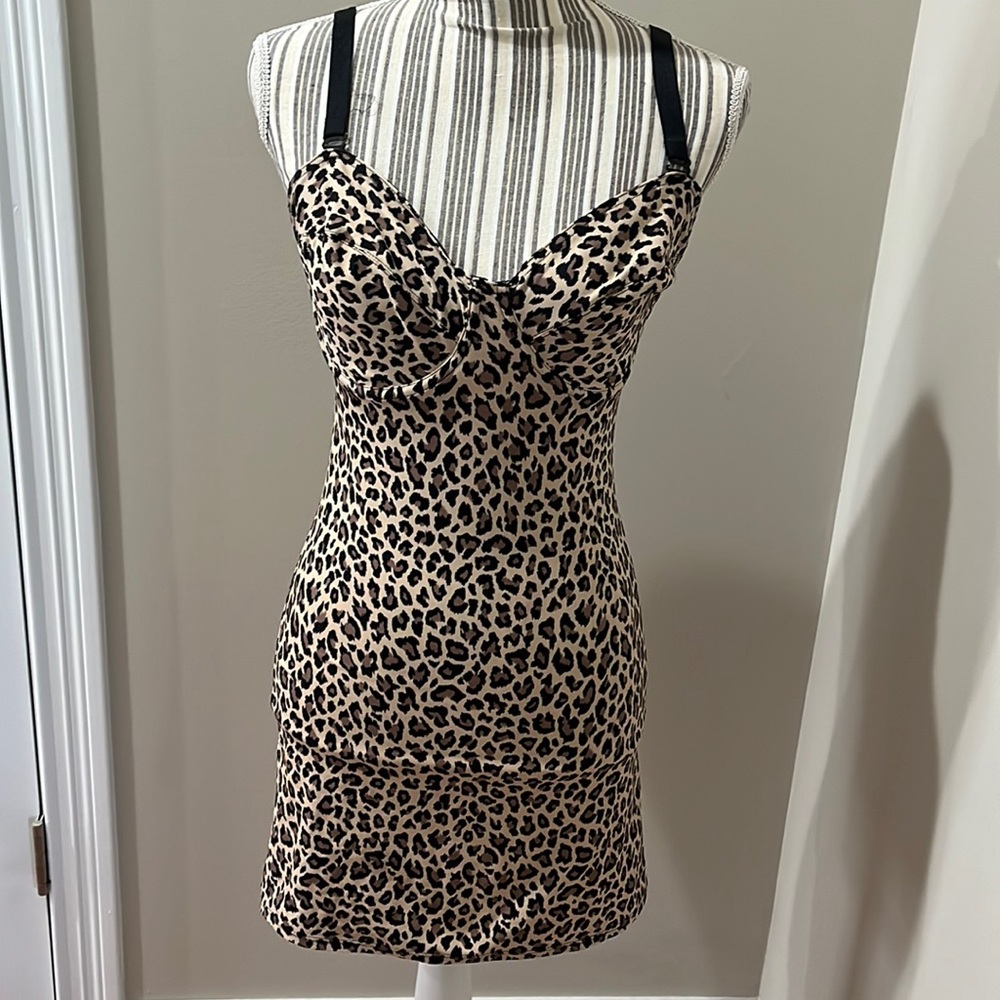 BODY SLIMMER